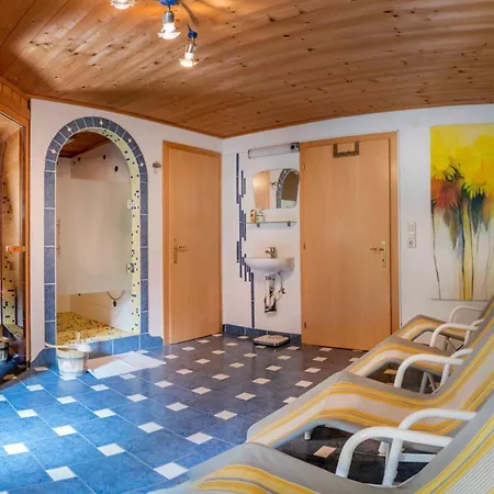 Ruggenthalerhof Apartment